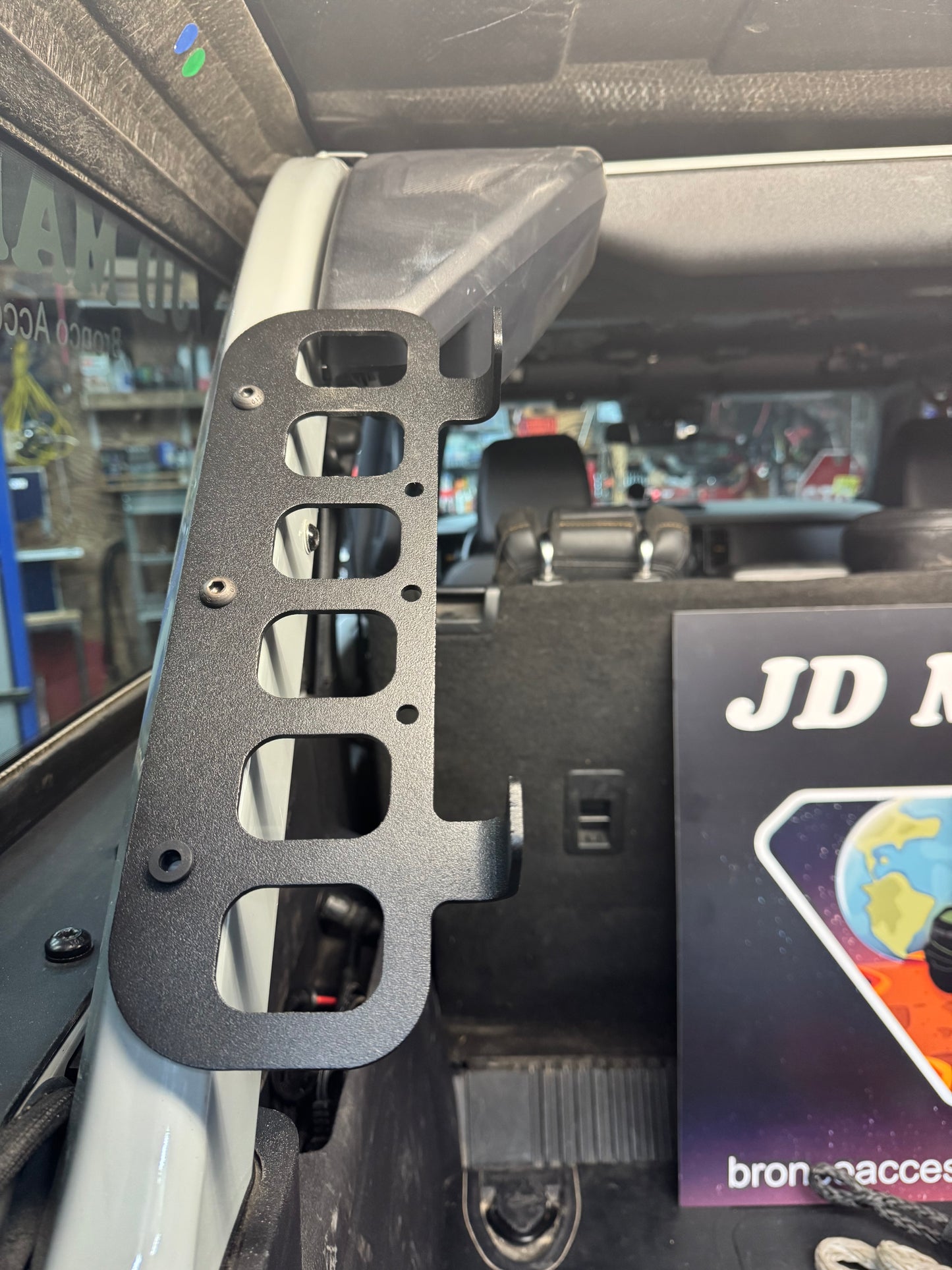 Uni Accessory Mount